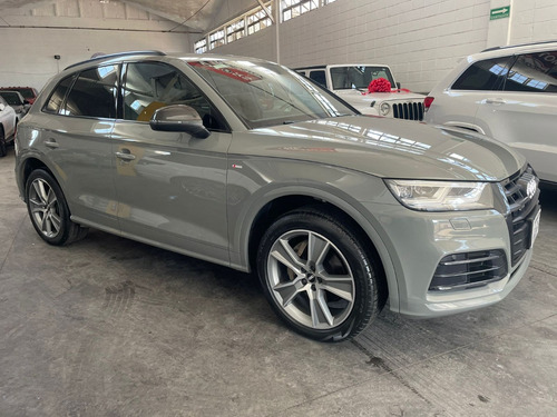 Audi Q5 2.0 L 45 Tfsi S Line Dsg