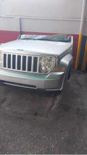 Torpedo Frontal Guarda Fango Capot Jeep Cherokee Kk 2011