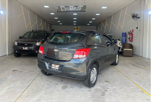 Chevrolet Onix 1.0 Ls 5p