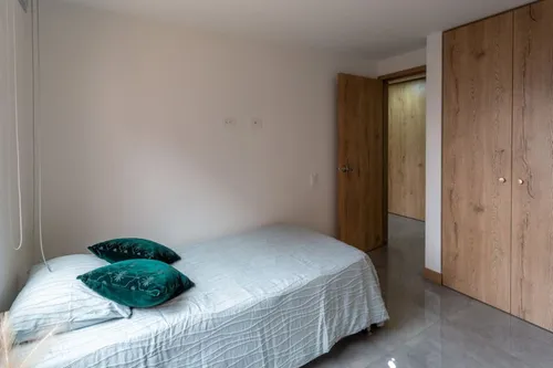 Apartamento En Arriendo En El Diamante No.2. Cod A24052