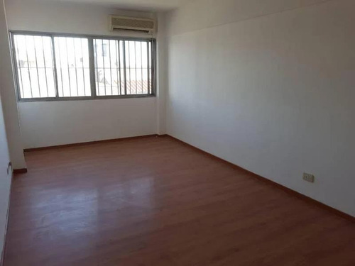 Departamento En Venta - 1 Dormitorio 1 Baño - 47mts2 - Valentín Alsina, Lanús