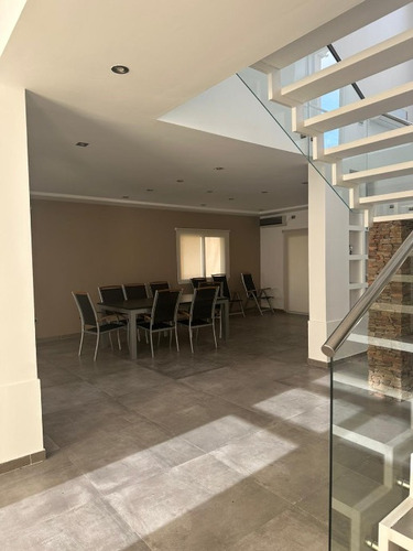 Casa En Venta En La Concepcion De Lujan