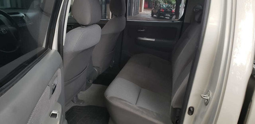 Toyota Hilux 3.0 Cd Srv Cuero I 171cv 4x2 2013