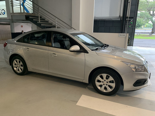 Imagen 12 de 15 de Chevrolet Cruze 2016 1.8 Ls Mt