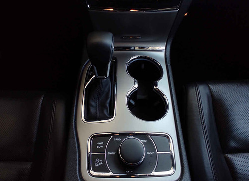 Imagen 13 de 15 de Jeep Grand Cherokee 2019 5p Limited Lujo 4x4 V8/5.7 Aut