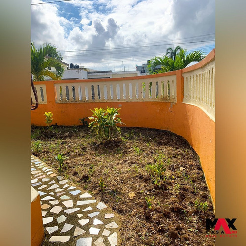 Imagen 13 de 15 de De Oportunidad Casa De Venta En Carretera Mella Sto Dgo Este