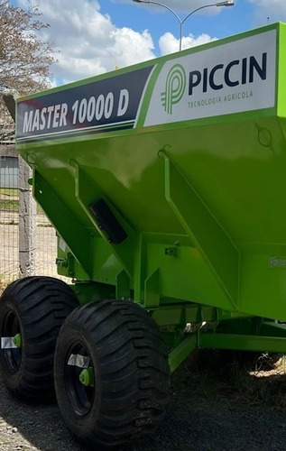 Distribuidor De Sólidos Piccin Master 10.000 D Ano 2024