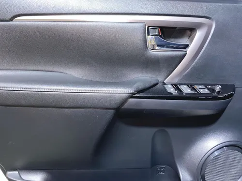 Toyota Fortuner 2.7L Srv