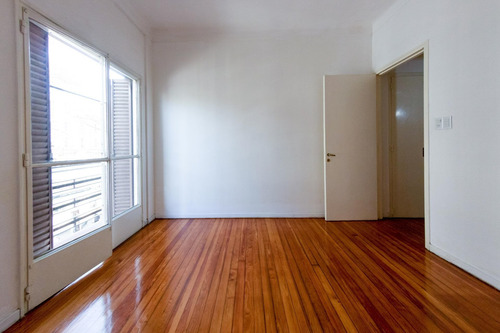 Imagen 1 de 18 de Venta San Cristobal 3 Ambientes Al Frente