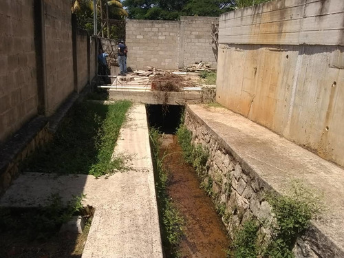 Imagen 8 de 14 de Terreno En El Castaño Palmarito 04128887550