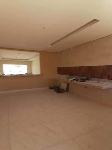 Imagem 5 de 12 de Casa Linear Em Bairro Com Água Cedae, Condução E Acabamento De Primeira - 1018 - 70327283