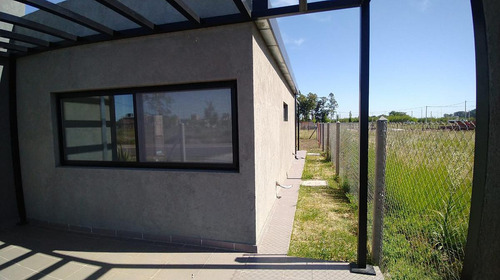 Venta Casa De 2 Dormitorios En Ecovida, Villa Amelia