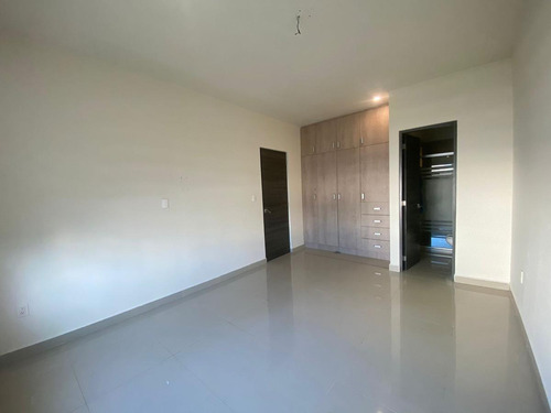 Imagen 7 de 25 de Casa En Renta De 4 Recamaras En Residencial Terramagna