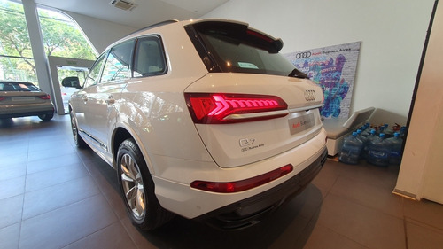 Imagen 22 de 25 de Audi Q7 2021 0km 55 Tfsi 340cv S Line Quattro Audibsas