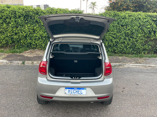 Volkswagen Fox 1.6 Vht I-motion Total Flex 5p
