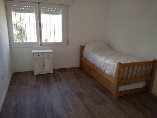 Casa En Venta De 3 Dormitorios En Playa Mansa