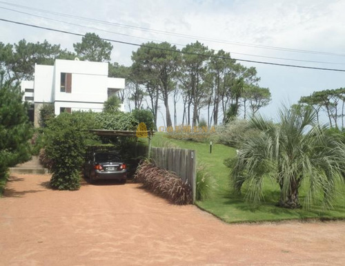 Casa Chihuahua A 1 Cuadra De La Playa.- Ref: 4607