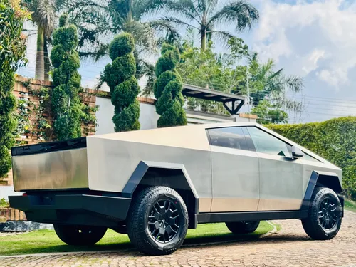 Tesla Cybertruck Foundation Series All Wheel Drive 4x4