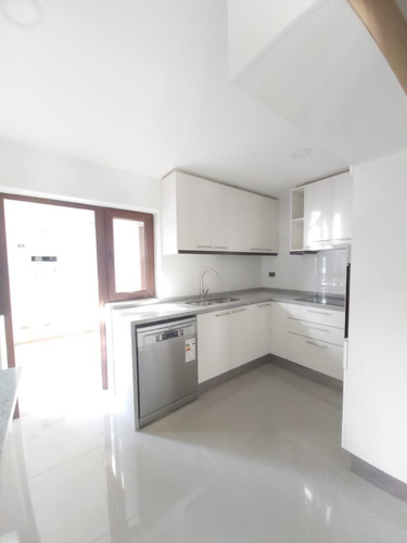 Imagen 11 de 25 de Exclusiva Casa En Arriendo Pintor Cosme San Martin, La Reina