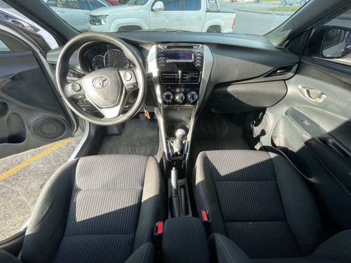Imagem 7 de 14 de Toyota Yaris Xl 1.3 16v Flex