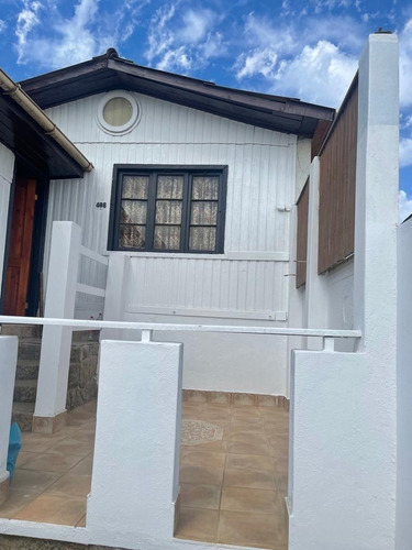 Se Vende Casa Remodelada Frente A La Playa Costa Del Sol