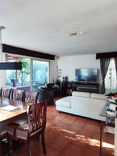 Imagen 11 de 27 de Casa En Venta De 4 Dorm. En La Florida