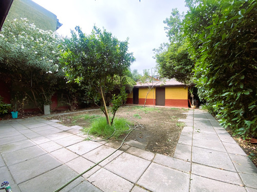 Casa Amplio Patio 261m2 Terreno, Arcadia/ San Ignacio
