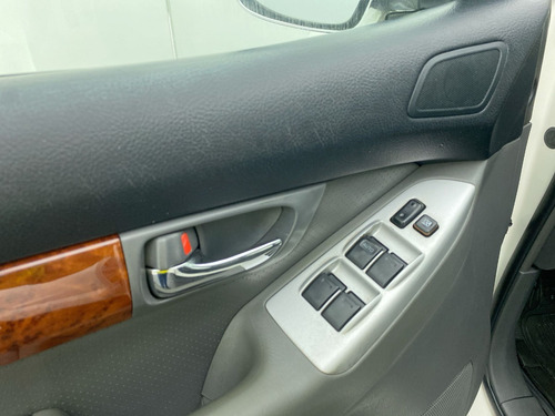 Imagen 14 de 25 de Toyota Land Cruiser Prado 3.0