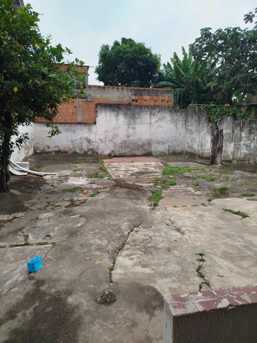 Alugo E Vendo Casa
