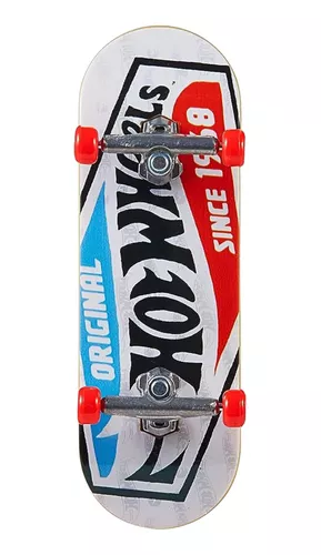 Hot Wheels Skate de Dedo Rig Storm + Carrinho HGT74 - Mattel HGT71 - Os  melhores preços você encontra aqui.