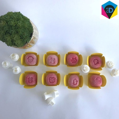 Imagem 2 de 10 de Kit Carimbo Marcador Fazendinha Brigadeiro Docinho 8 Peças