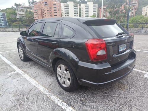 Imagen 4 de 9 de Dodge Caliber Lx Automático