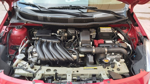 Imagen 13 de 15 de Nissan Versa Advance At 2014