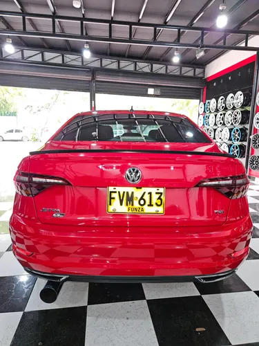 Volkswagen Jetta Vii 1.4 Tsi R-line