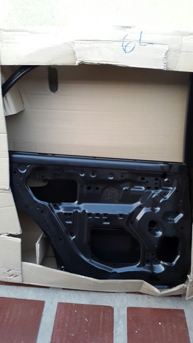 Puerta Trasera Izquierda  De Baby Camry