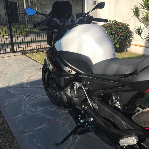 Imagen 4 de 23 de Yamaha Xj6 N Sp