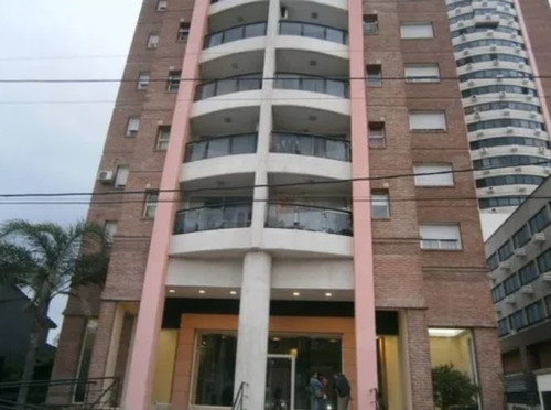 Imagen 1 de 4 de Cochera Cubierta En Venta Edificio Barcelona Center V-vi En La Zona Céntrica De San Miguel