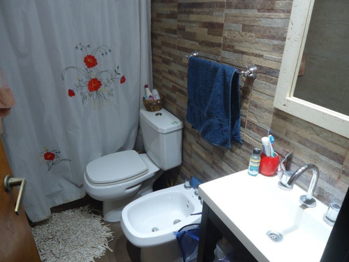 Imagen 4 de 9 de Duplex En Venta En Ituzaingo Sur