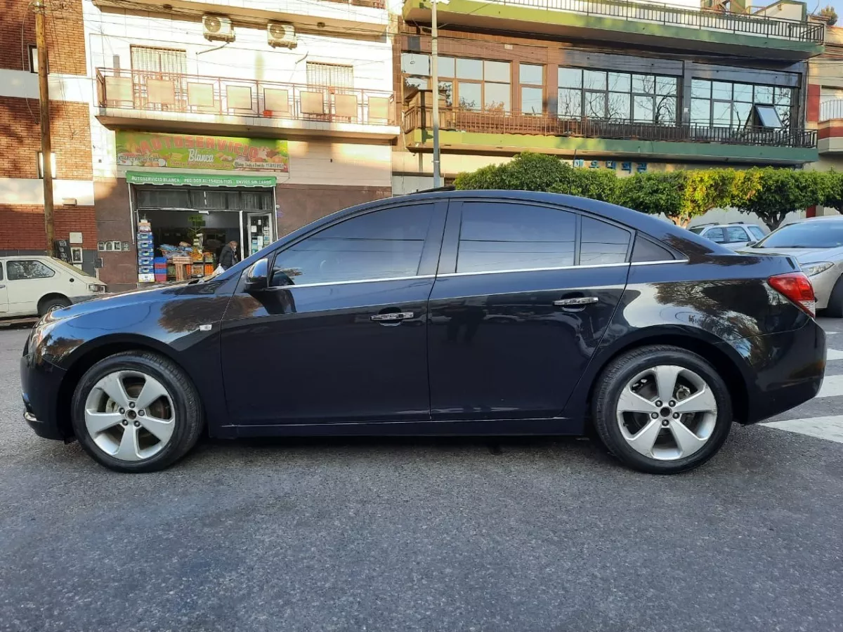 Chevrolet Cruze 1.8 Ltz Mt 141cv