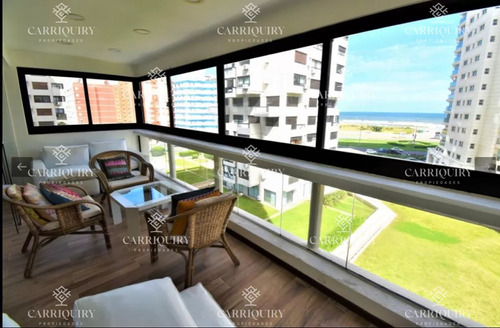 Apartamento De 3 Dormitorios En Venta En Playa Brava