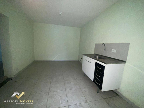 Imagem 5 de 6 de Casa Para Alugar, 45 M² Por R$ 500,00/mês - Condomínio Maracanã - Santo André/sp - Ca0734