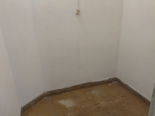 Imagen 17 de 25 de Vendo Apartamento Centro A Pasos De Plaza Independencia