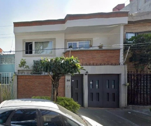 Hermosa Casa En Venta De Recuperación Bancaria En Letrán Valle. Fm17