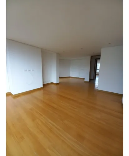 Apartamento En El Poblado Sector Las Lomas