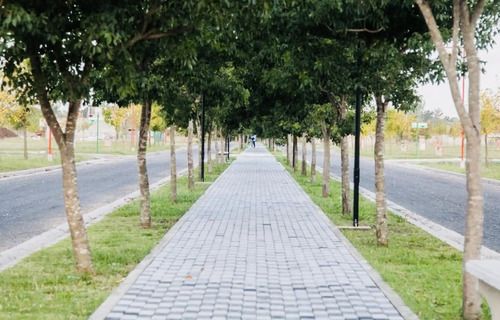 Venta De Terreno En Barrio Abierto Residencial Ribera De Andino