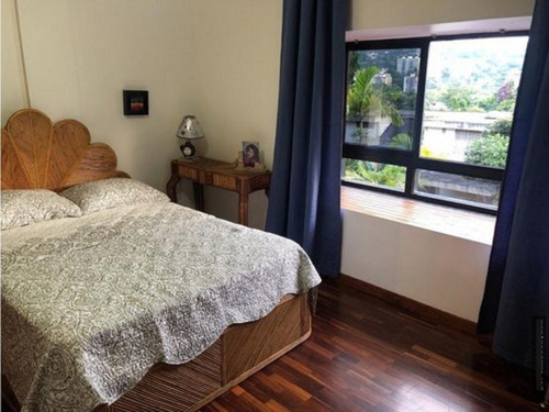 Imagen 15 de 29 de Prados Del Este En Venta Townhouse En Calle Cerrada .