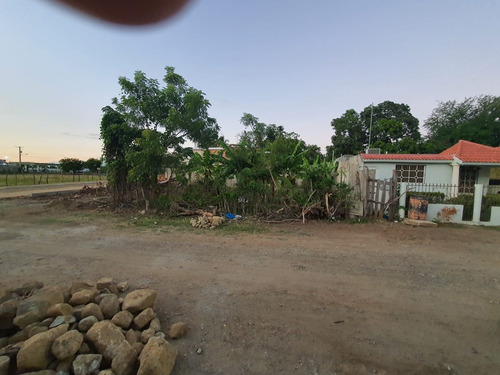 Imagen 2 de 2 de Solar En Esperanza