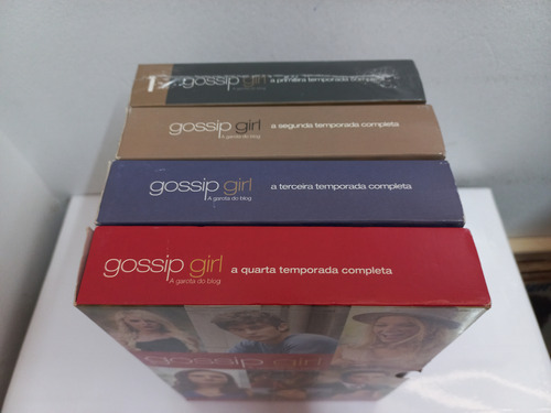 Box Gossip Girl - Da 1a A 4a Temporada Completa (Usado)