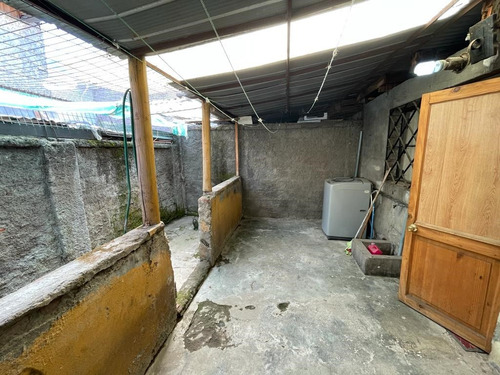 Casa Ampliada Y Regularizada Al Lado De Av. Gabriela