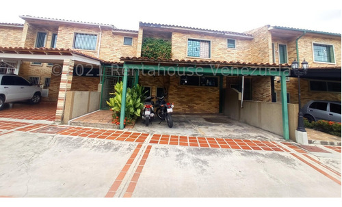 Townhouse En Venta En Urb. Morichal, La Victoria 23-6350 Jcm